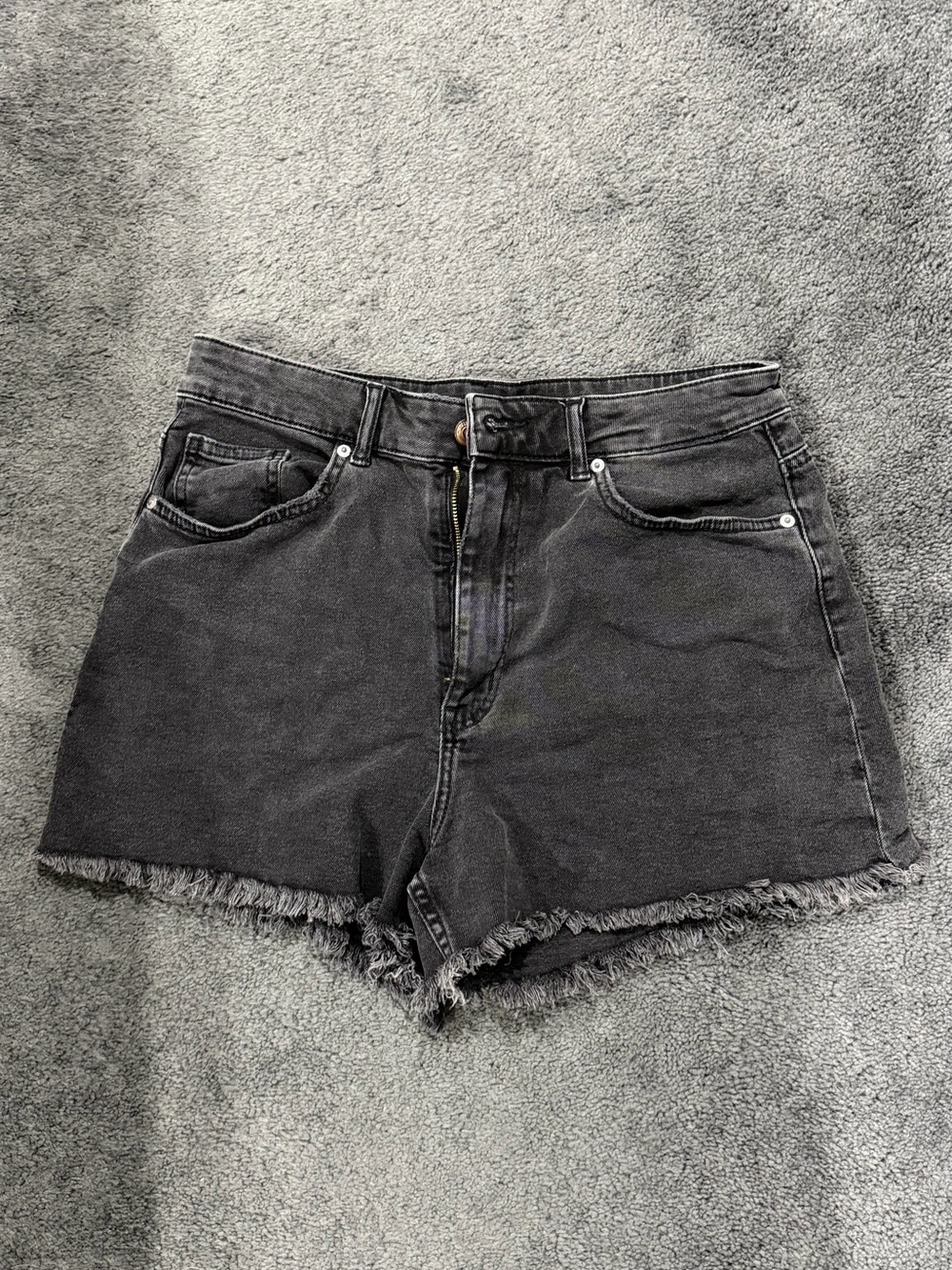 H&M Black High-Waist Frayed Hem Denim Shorts